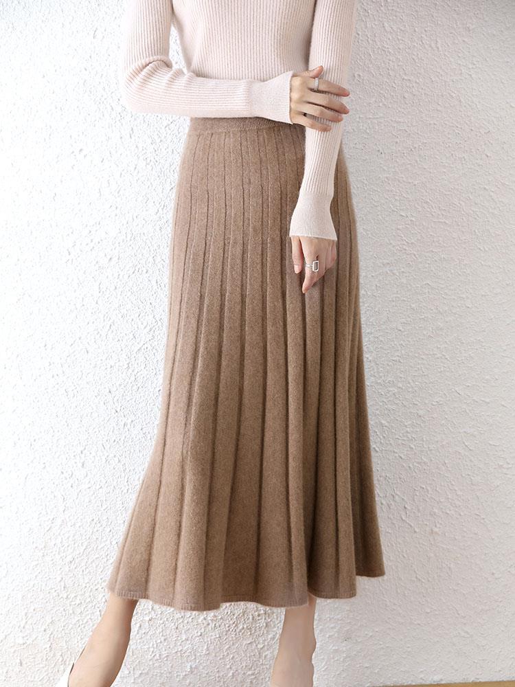 Women's Wool Skirt Image 4