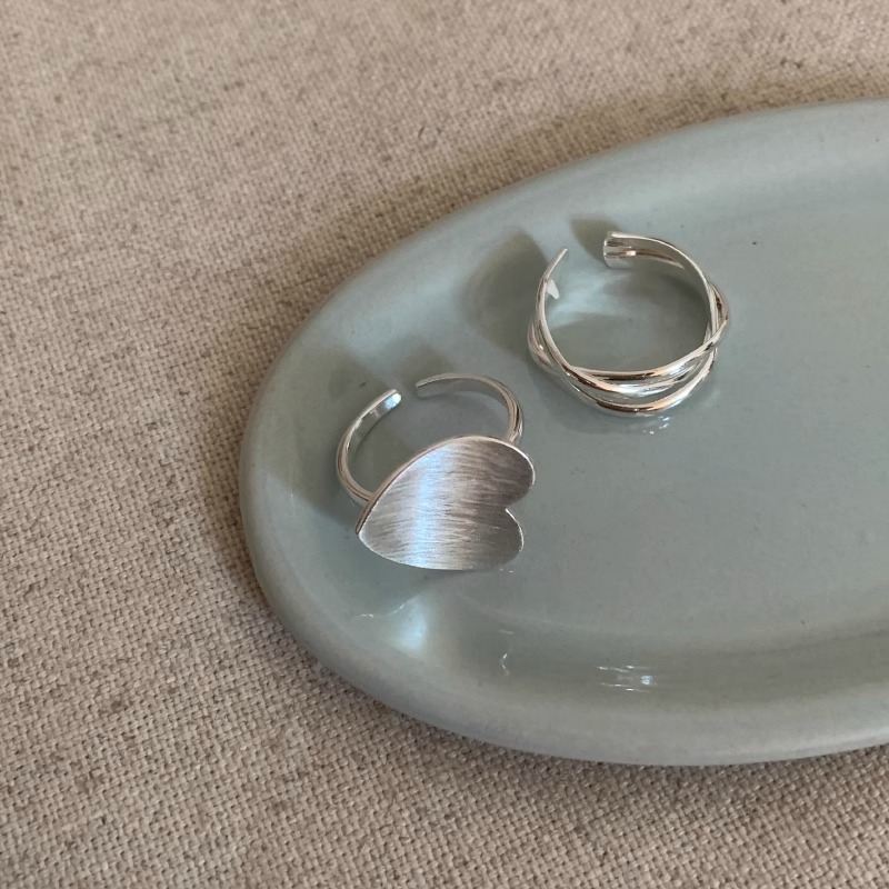 Brushed Frosted Heart Cross Ring Image 1