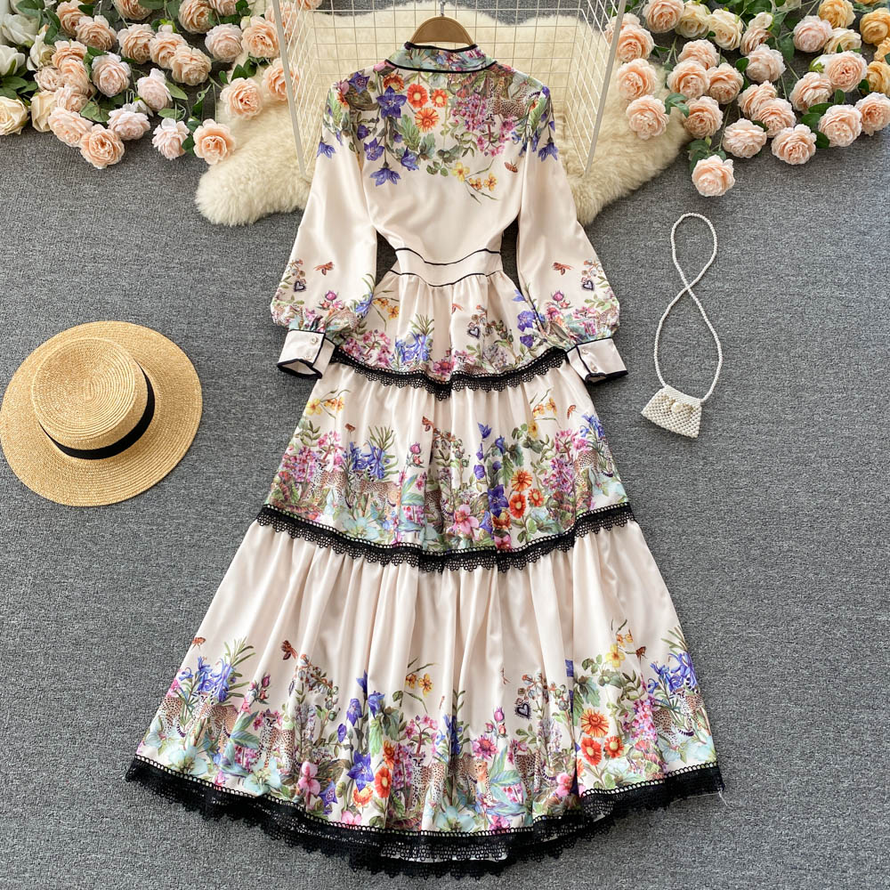 Elegant Floral Dress Image 4