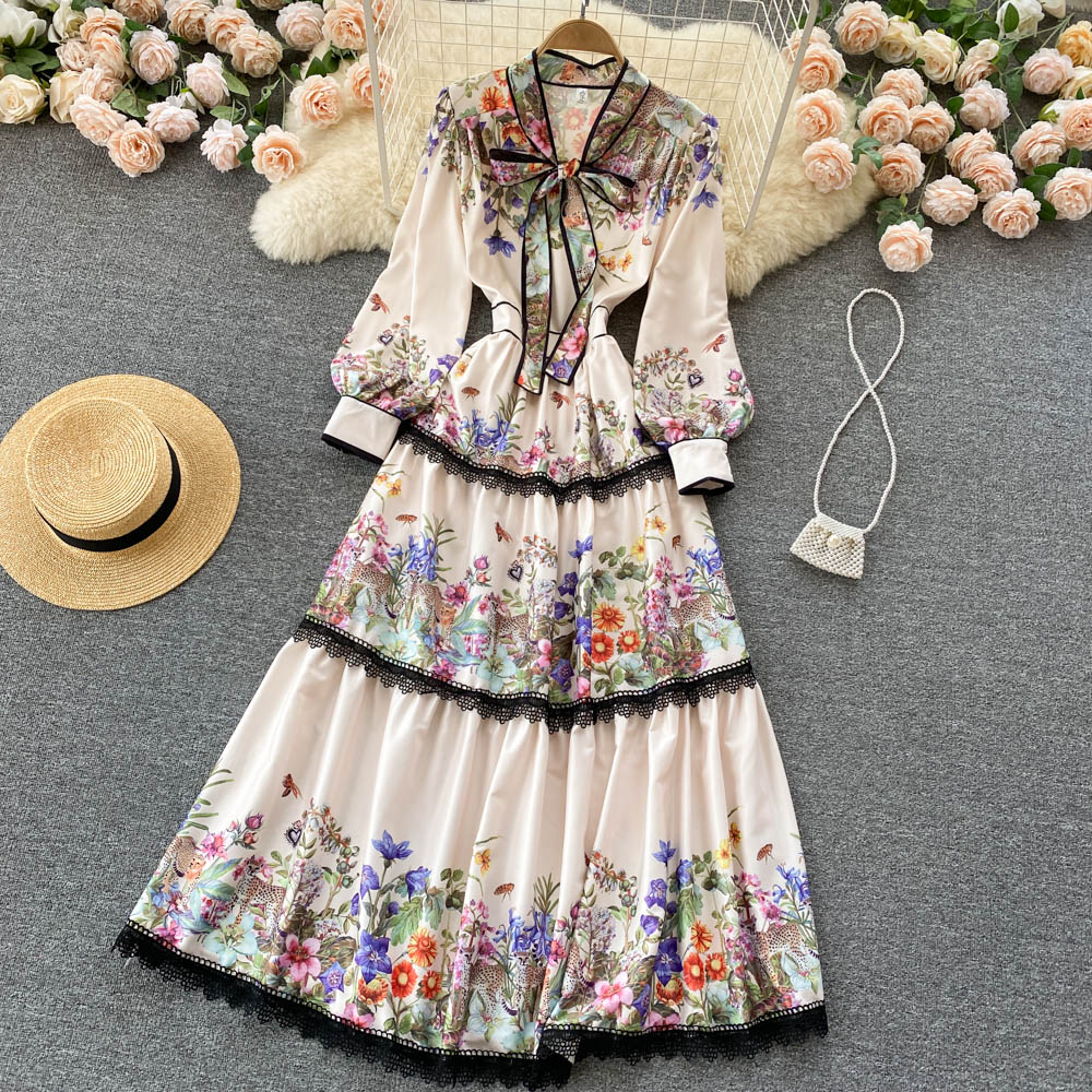Elegant Floral Dress Image 5