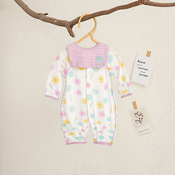 Long-Sleeved Baby Outfit 3