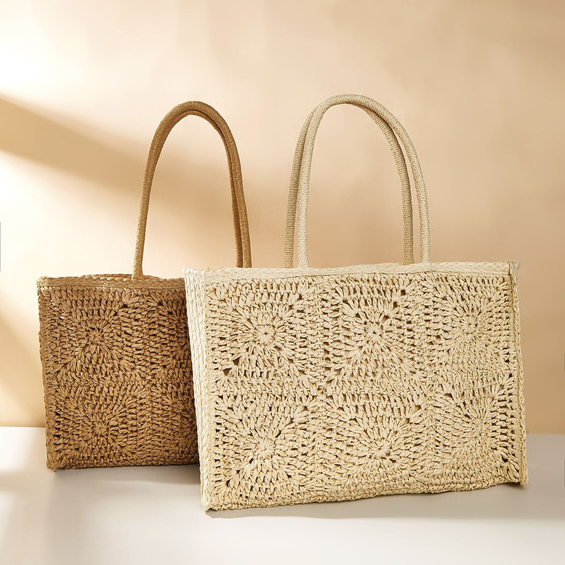Special-interest Design Ethnic Style Straw Bag Image 5
