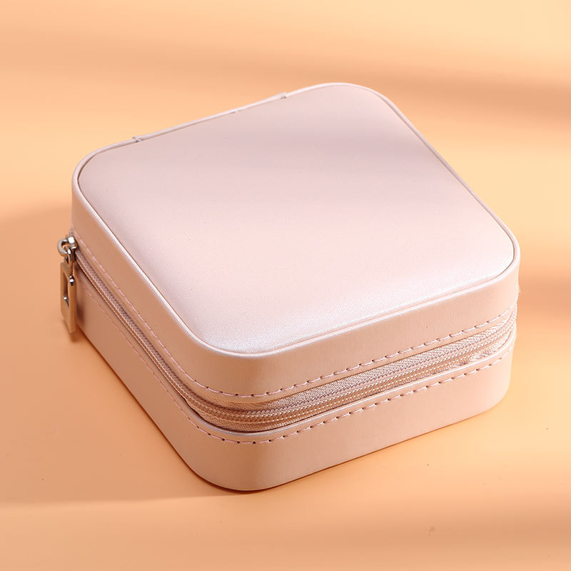Portable Jewelry Box Image 7