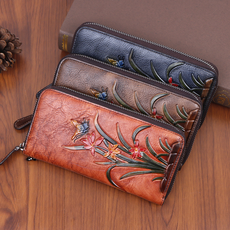 Retro Style Clutch - Vintage Brown