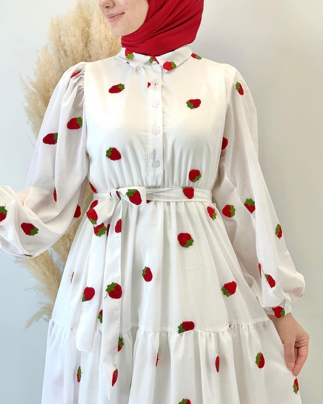 Middle East Muslim Long Sleeve Dress 3