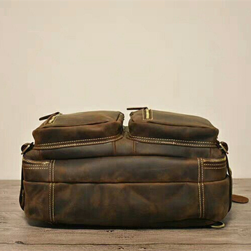 Spacious Interior of the Messenger Bag
