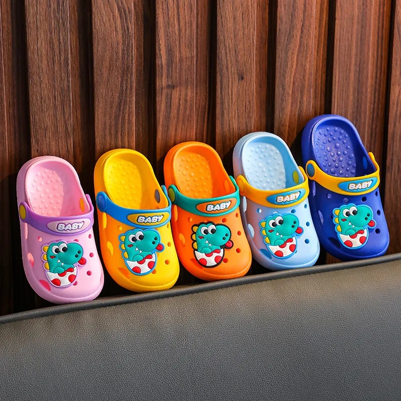 Children's Slippers with Toe-cap