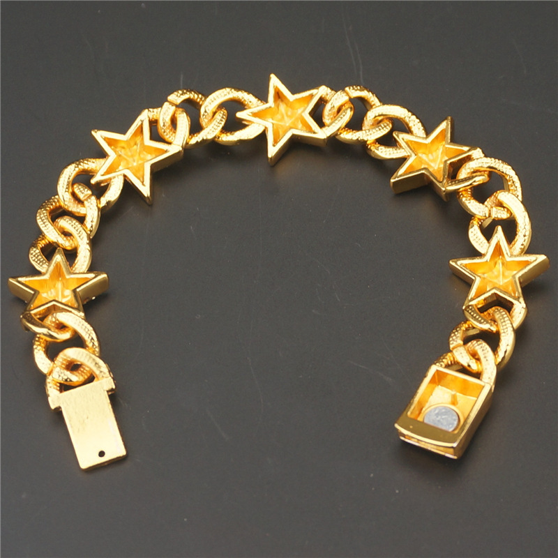 Fashionable Cuban Link Chain Bracelet