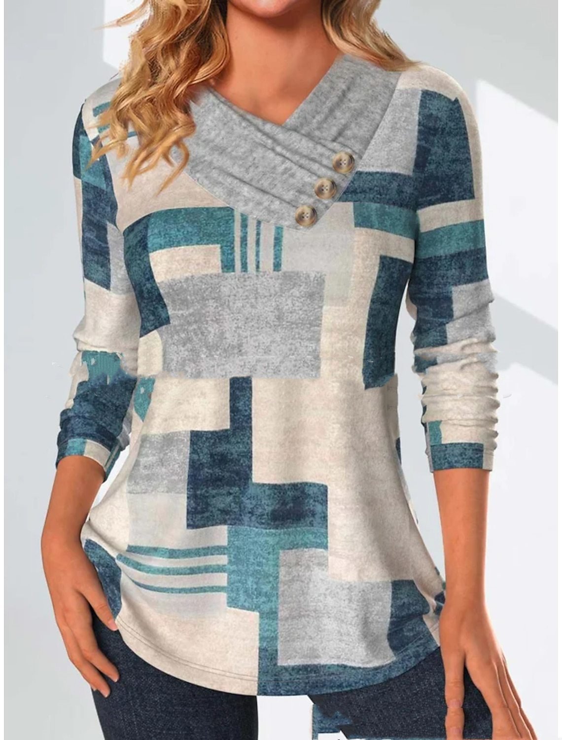 Sweater Image 4