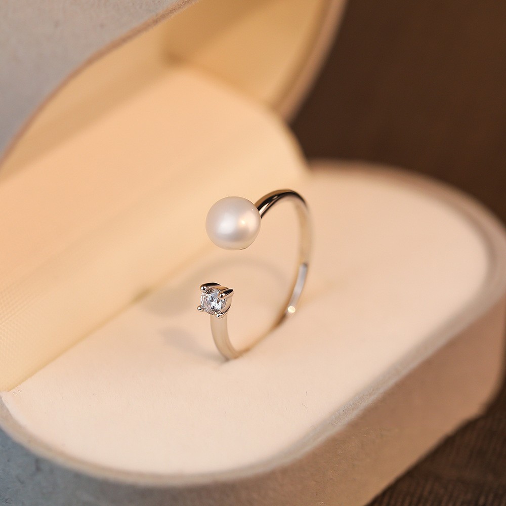 Luxury Women's Ring