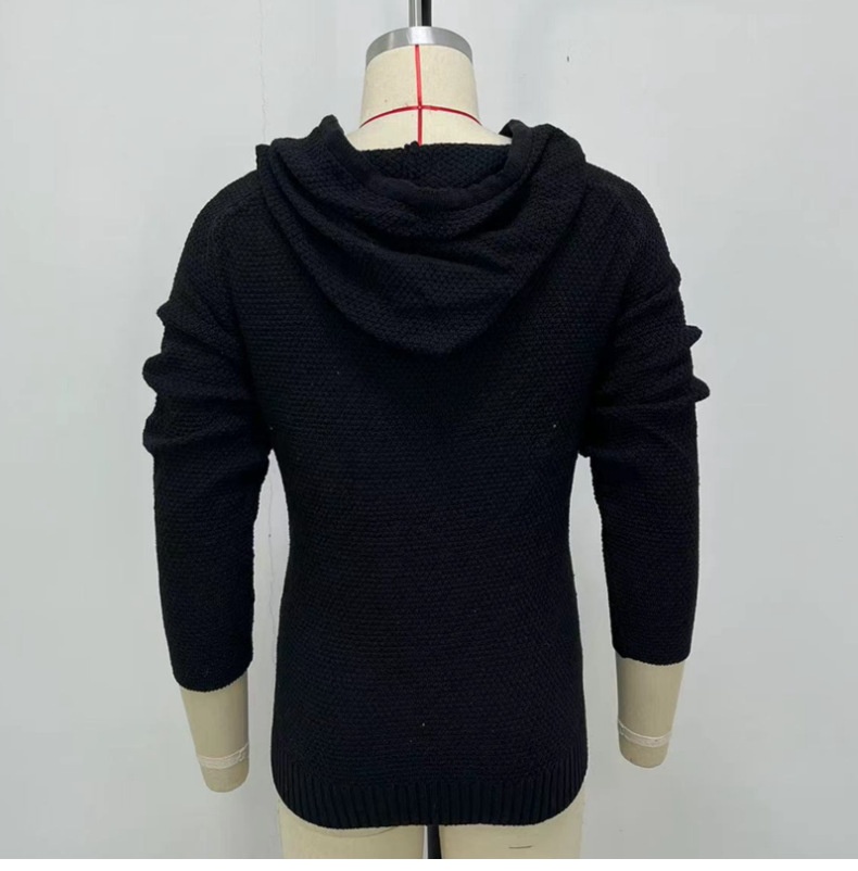Men's Oblique Zipper Sweater Image 3