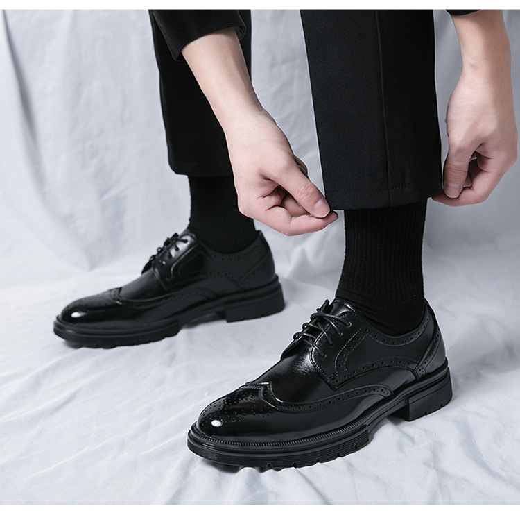 Brogue Leather Shoes - Image 1