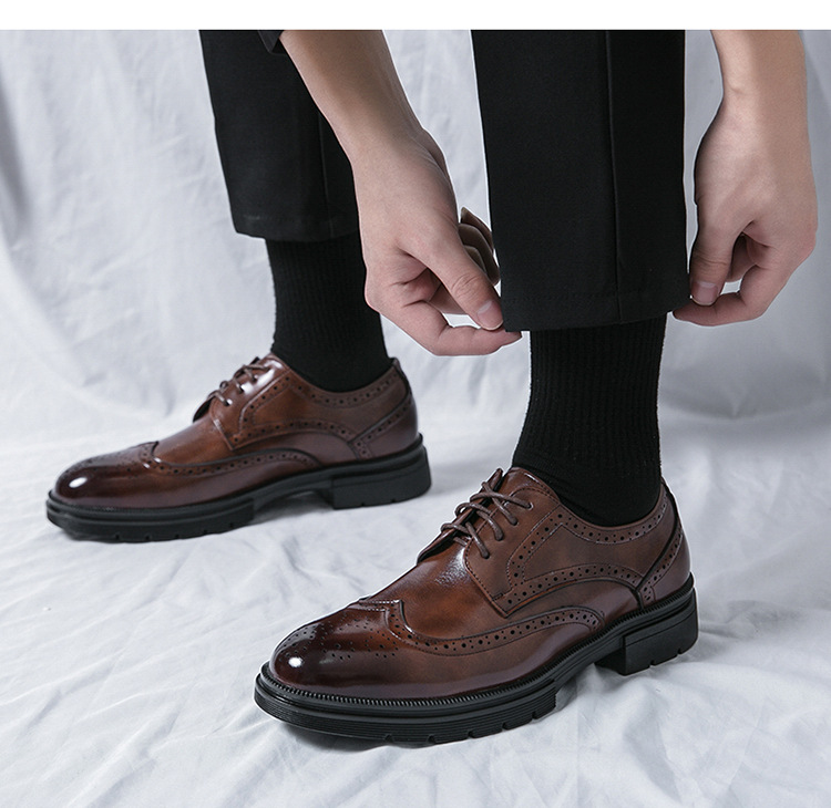 Brogue Leather Shoes - Image 4