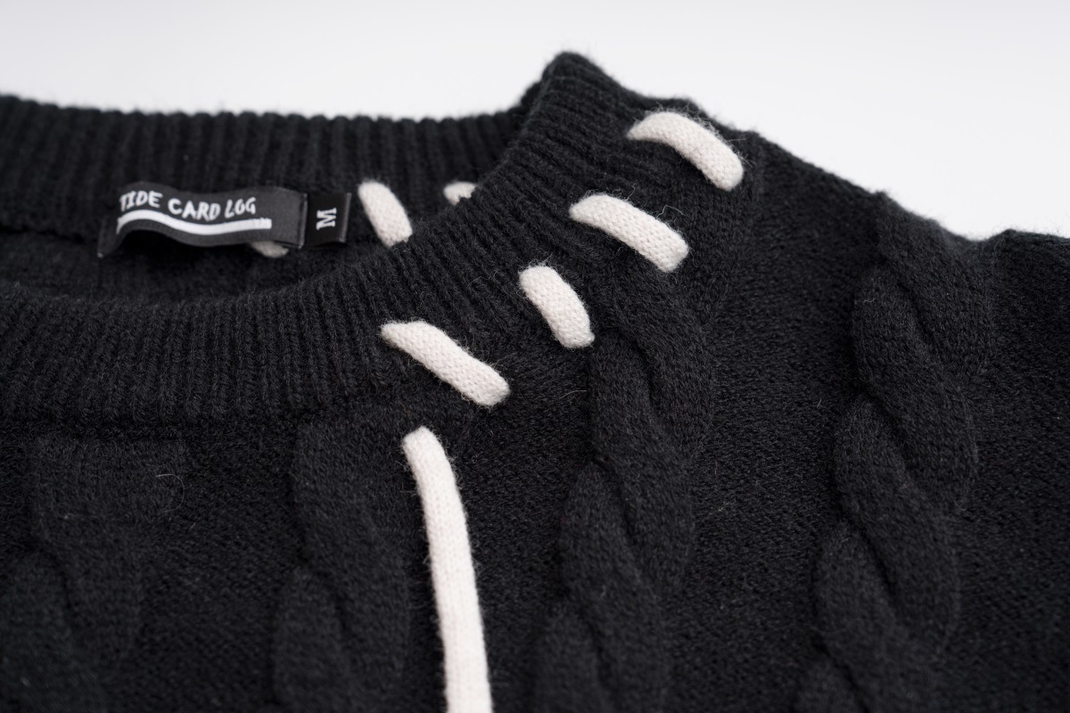 Men and Women Couple Crew Neck Casual Sweater