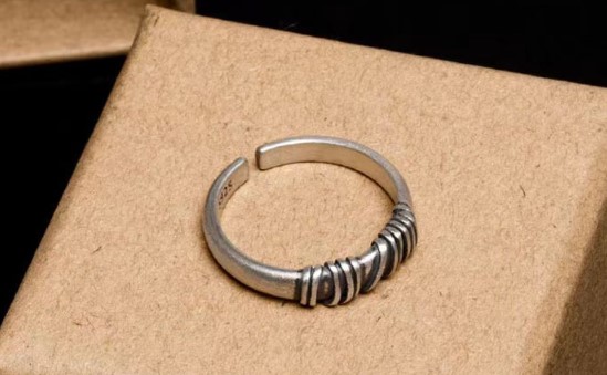 Thousand Stack Thai Silver Ring Image 2