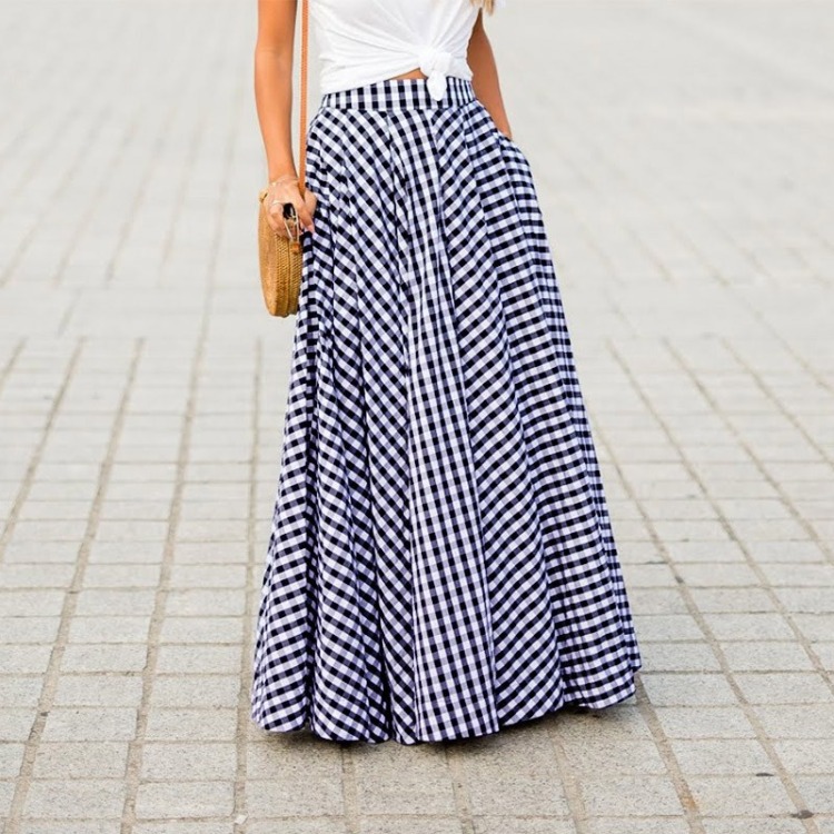 Plaid Skirt Image 4