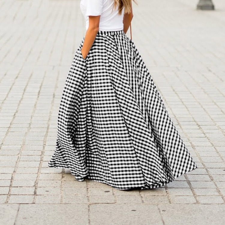 Plaid Skirt Image 2