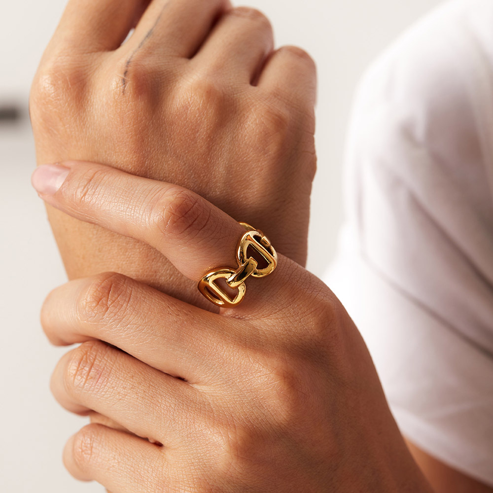French Retro Chain Ring Image 1