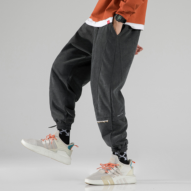 Trousers in Black