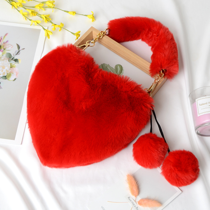 Heart-shaped Plush Handbag Image 4