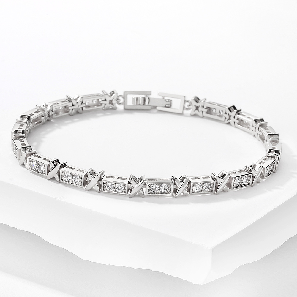 Elegant Zircon Bracelet
