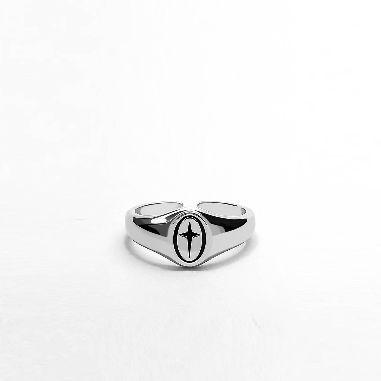 Cross Star Cold All Match Ring 5
