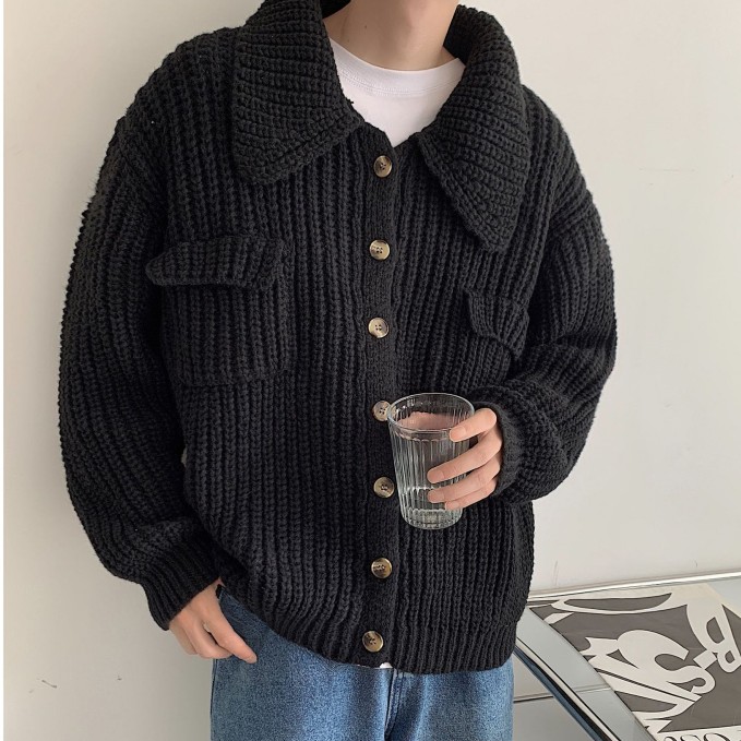 Winter Lapel Sweater Image 4
