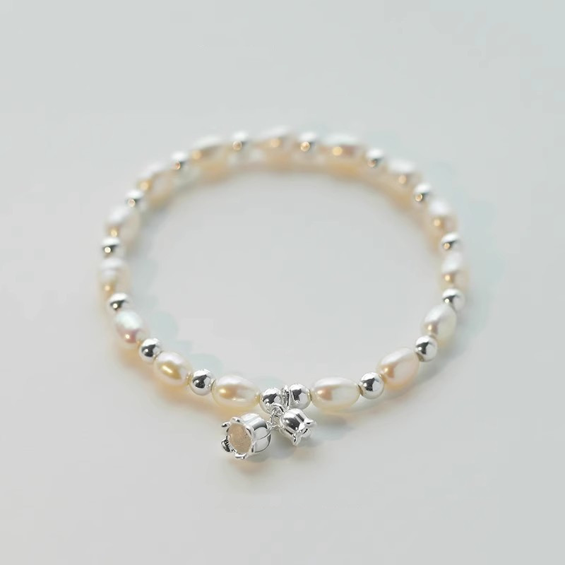 Lily Pearl Bracelet on Model