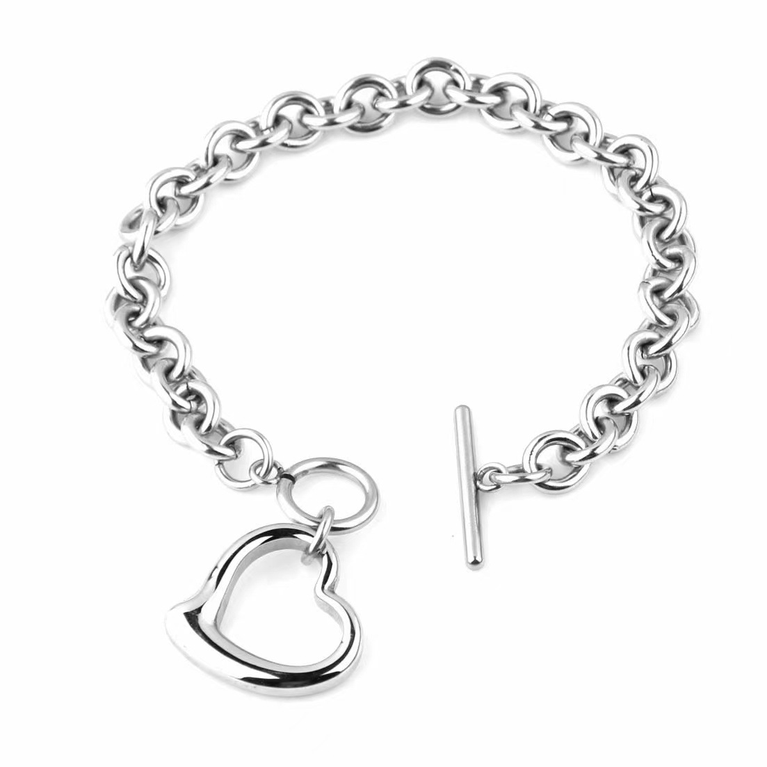 Women's Heart Pendant O-shaped Bracelet Image 1