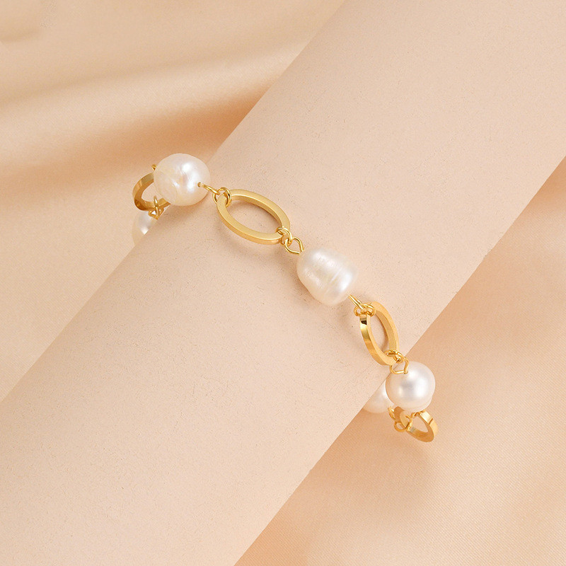 Cold 14K Gold Baroque Pearl Bracelet