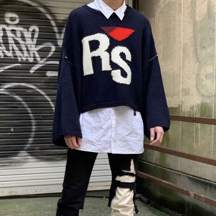Sweater Image 5