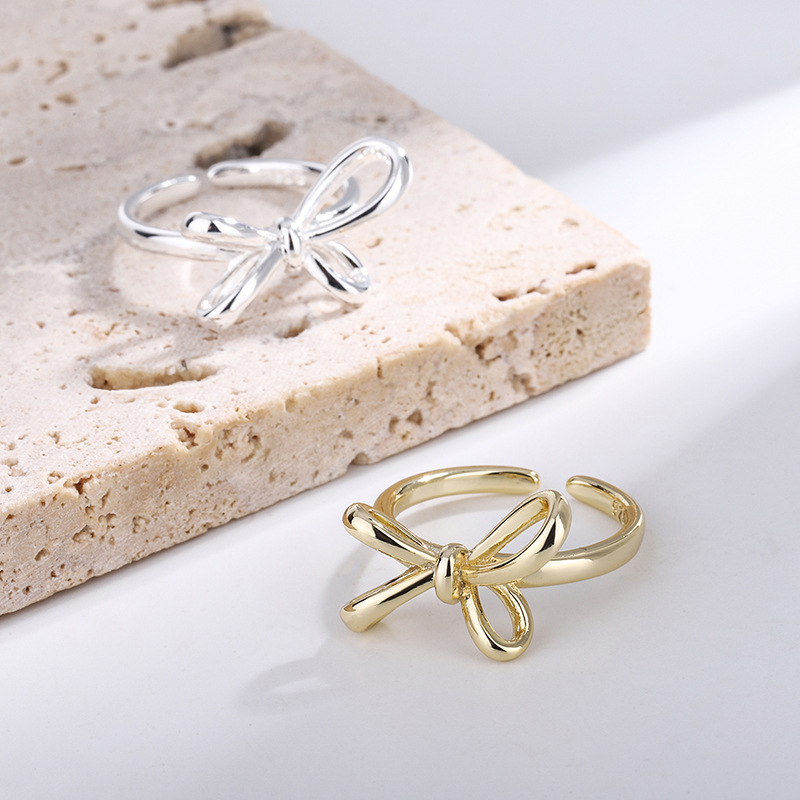 Bow Ring Image 3