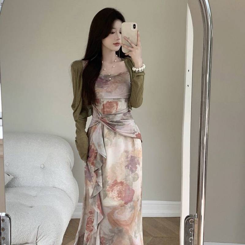 Elegant Floral Skirt