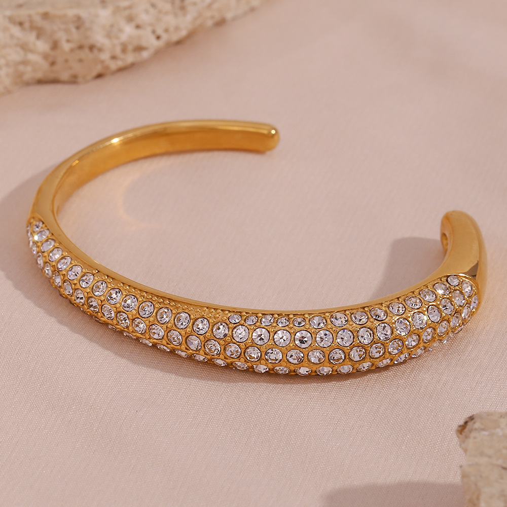 Elara Diamond Bracelet Image 4