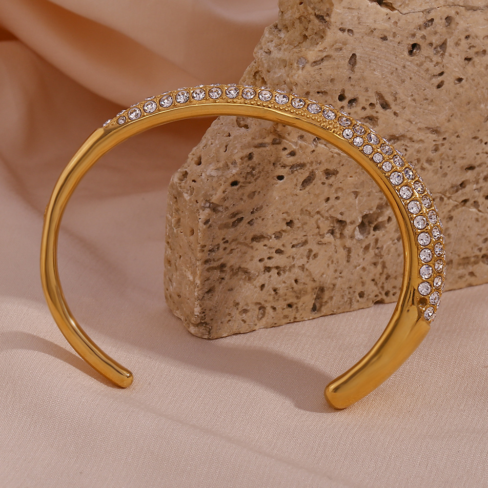 Elara Diamond Bracelet Image 7