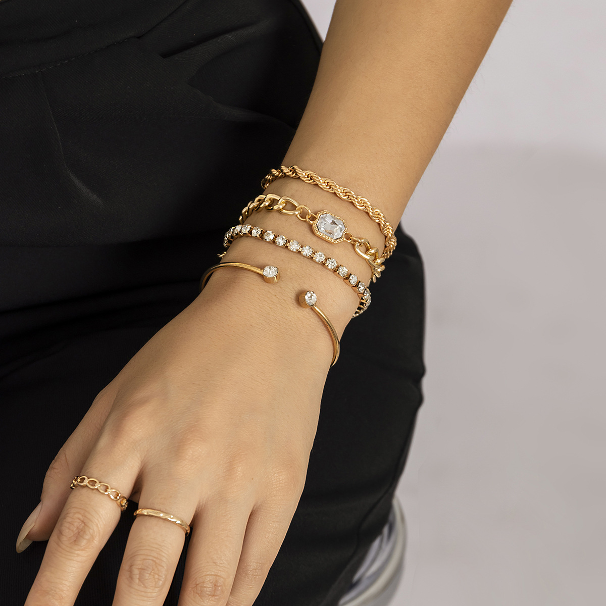 Women's Fashion All-match Chain Bracelet 4