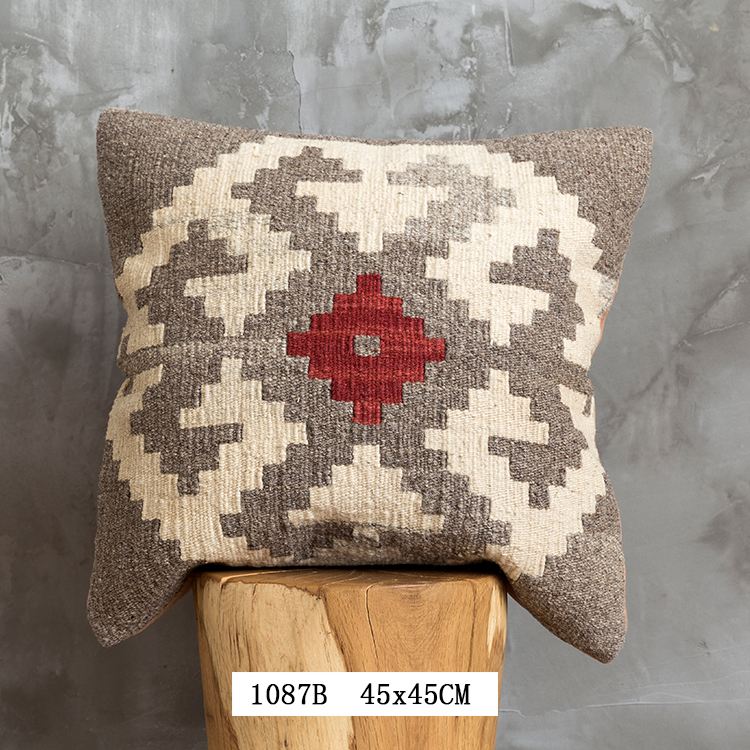 Nordic Pillow Style 6