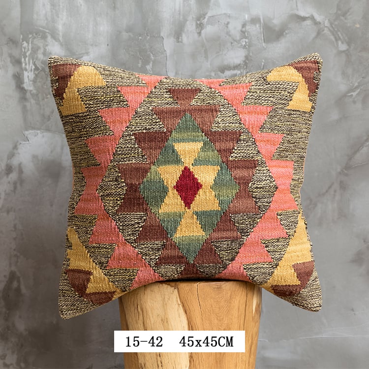 Nordic Pillow Style 4