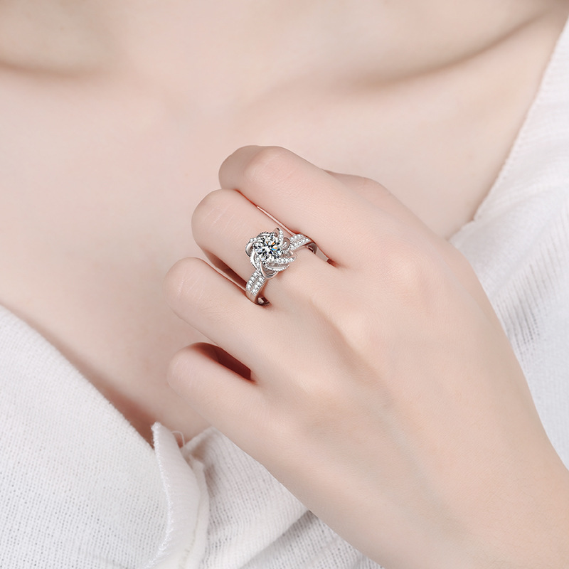 Moissanite Ring Image 5