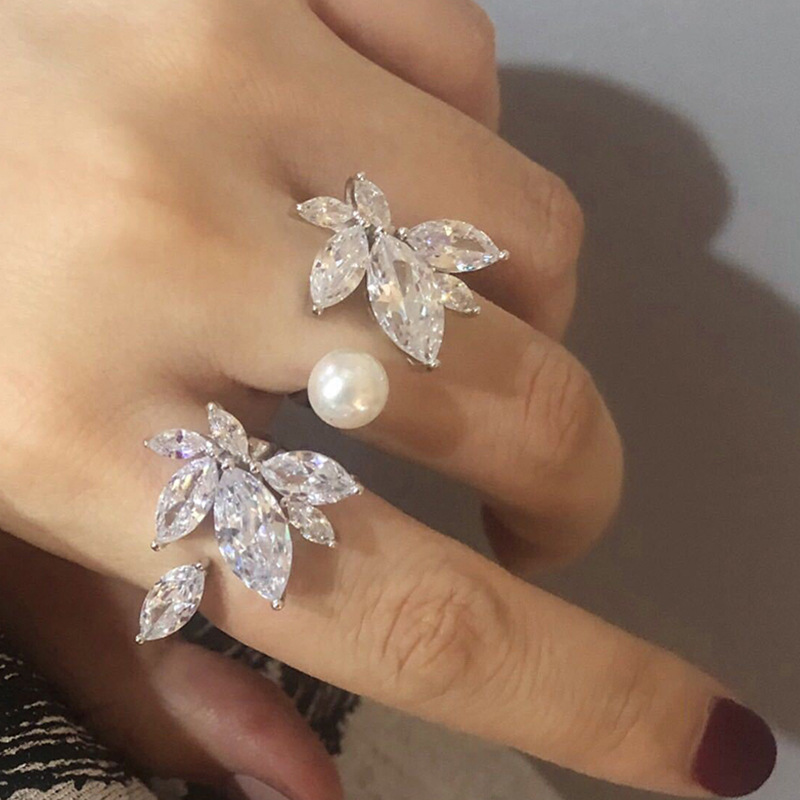 Adjustable Water Drop Pearl Ring