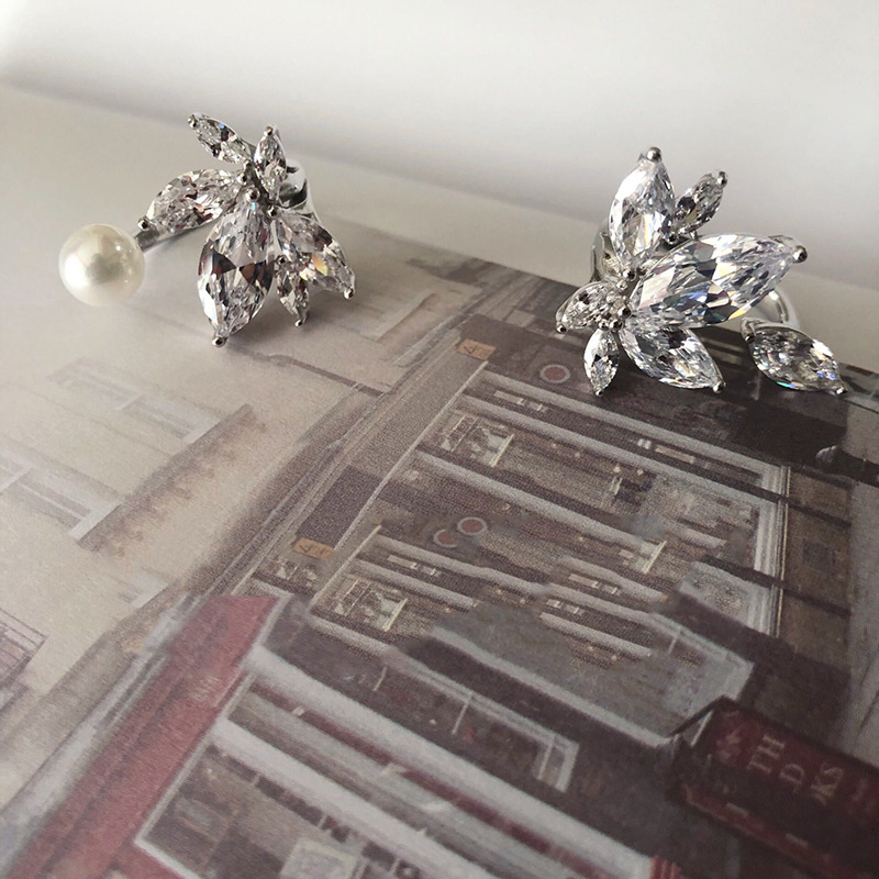 Stylish Silver Plated Pearl Ring