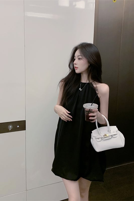 Women's Fashion Halter Neck Suspender Dress Image 1