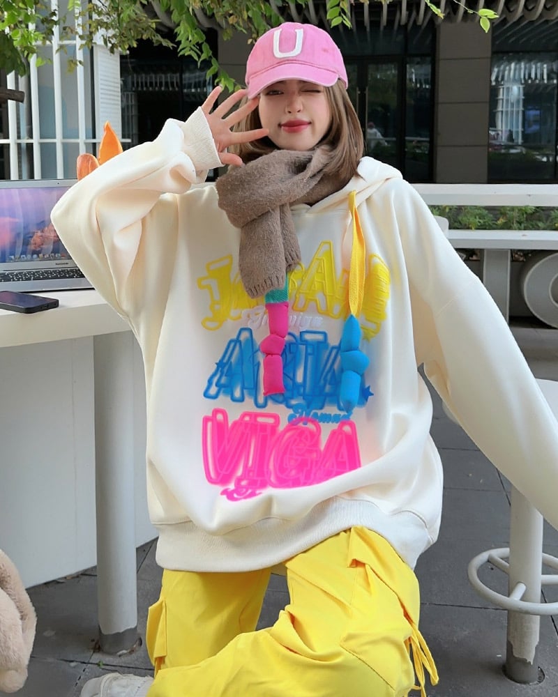 Velvet Padded Hooded Sweatshirt - Image 10