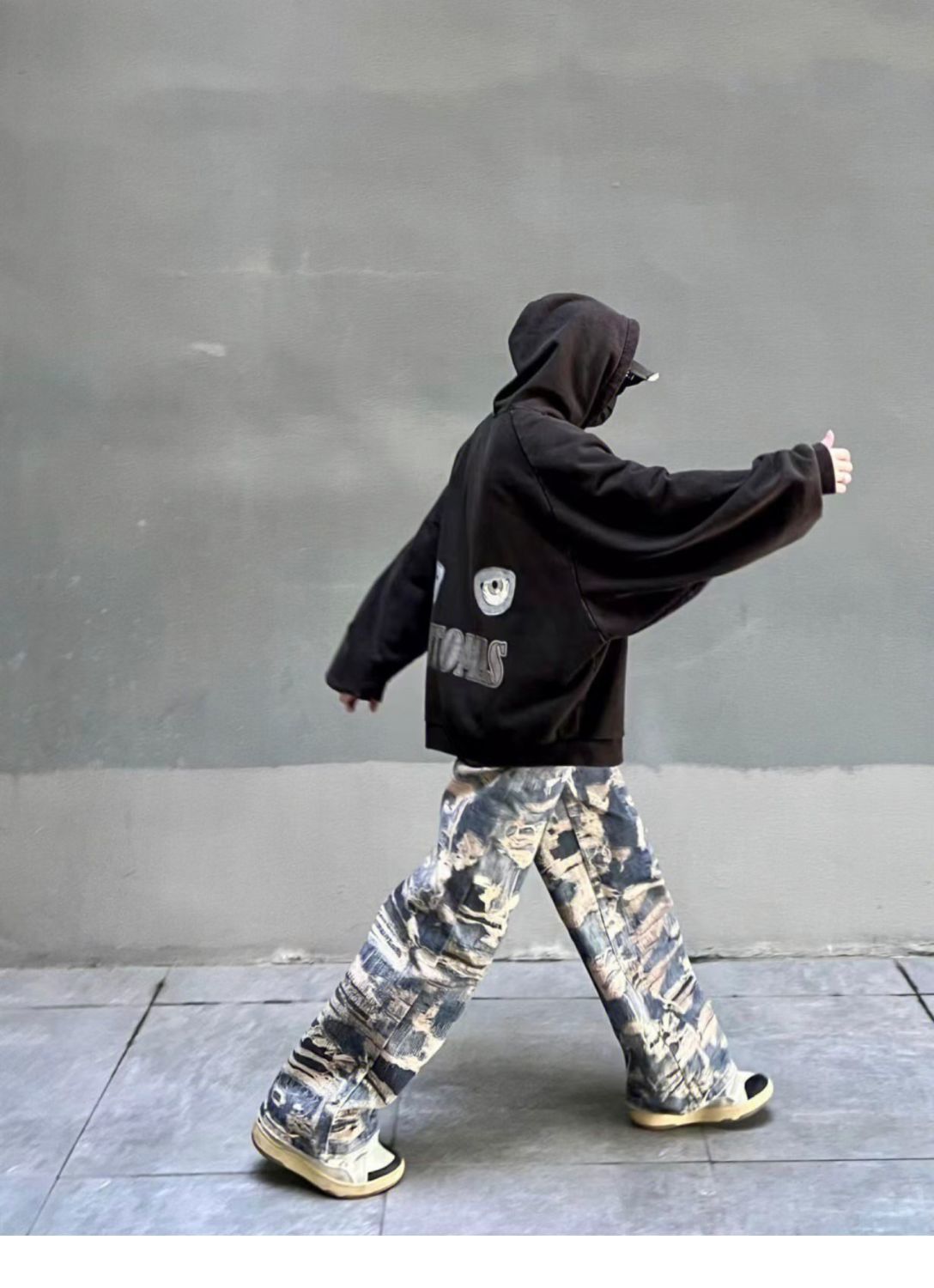 Men's Fashion Casual Digital Printing Hole Worn Jeans