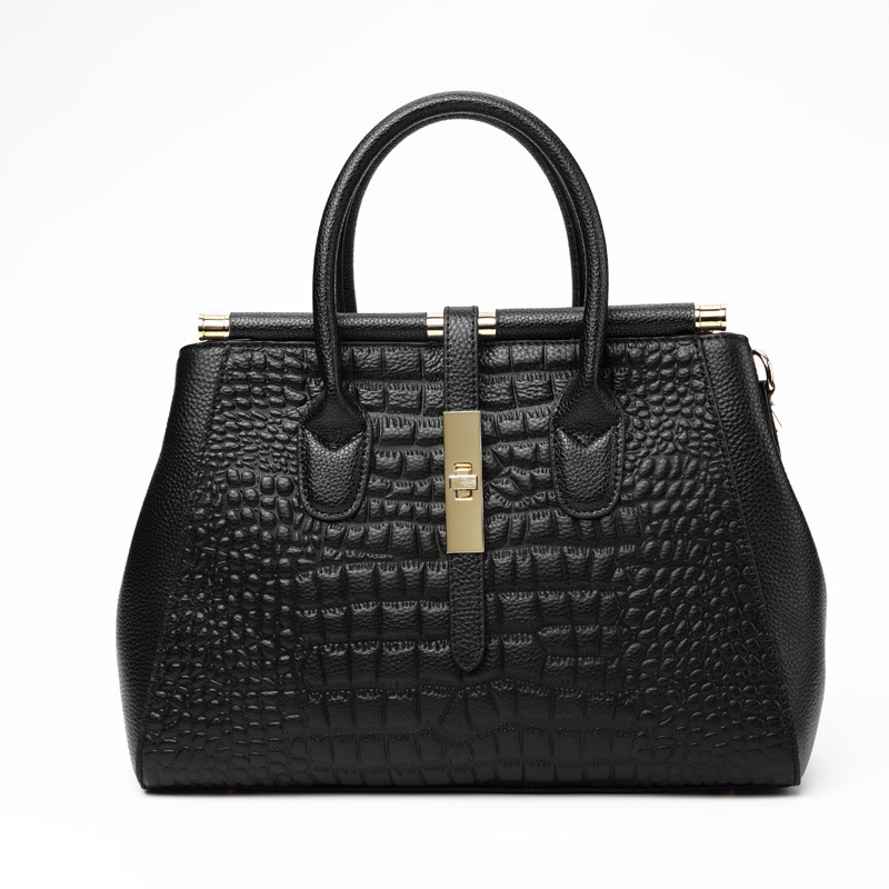 Fashionable and functional bag