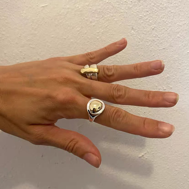 Gold and Silver Contrast Color Irregular Metal Ring 5