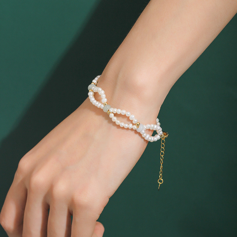 Woven Handmade Freshwater Pearl Bracelet Image 4