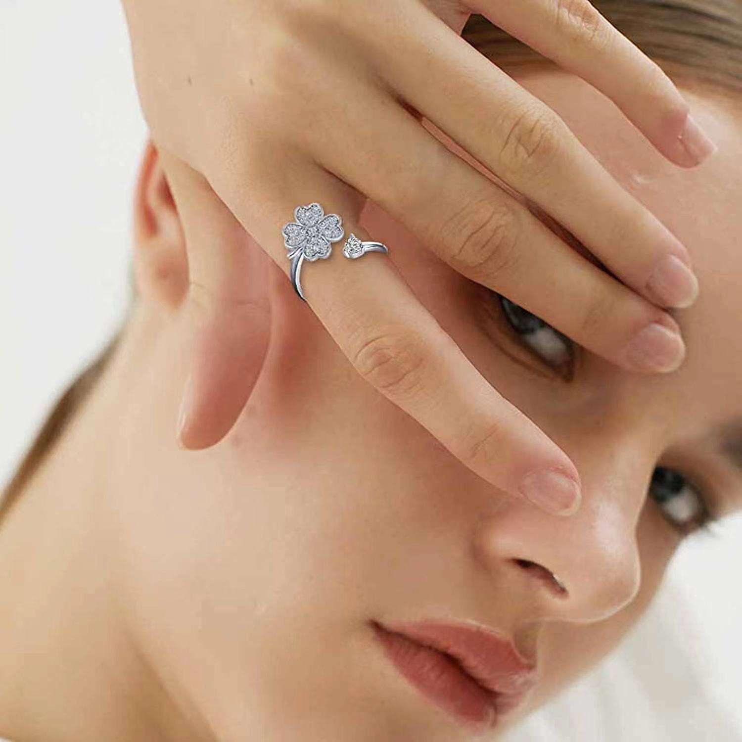 Demon Eye Rotation Ring