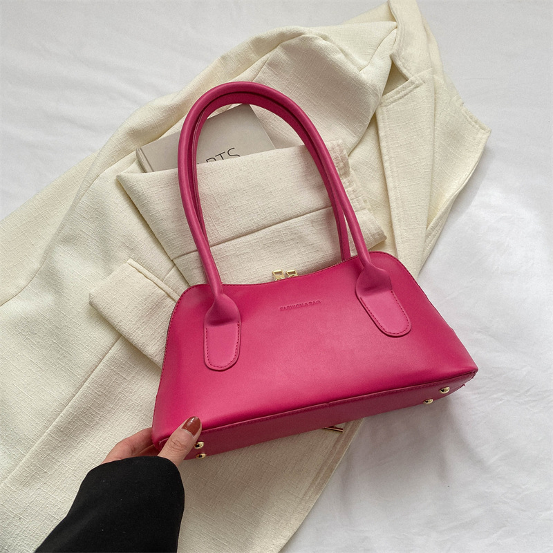 Shoulder Bag Image 4
