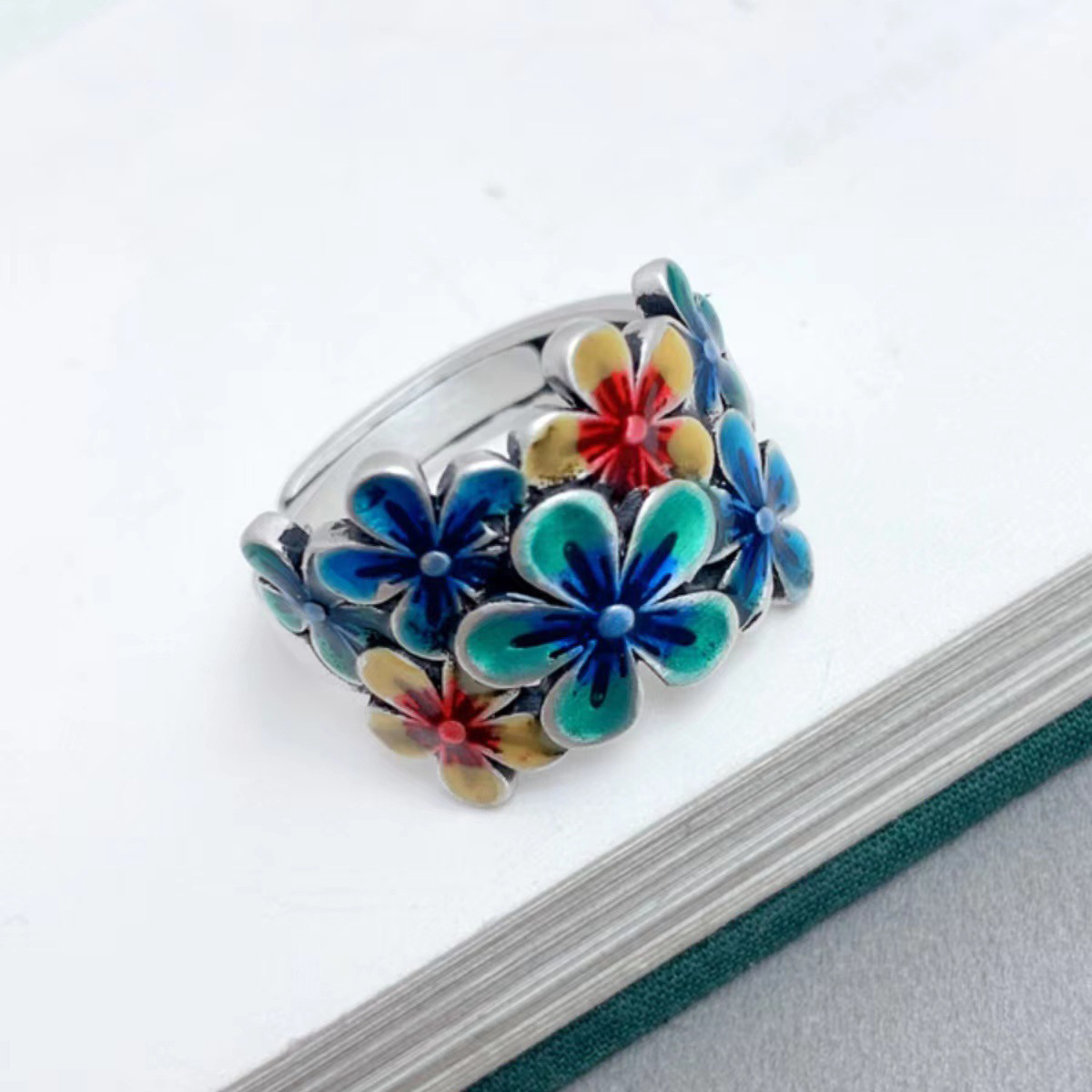 Women's Fashion Personalized Flower Ring 3